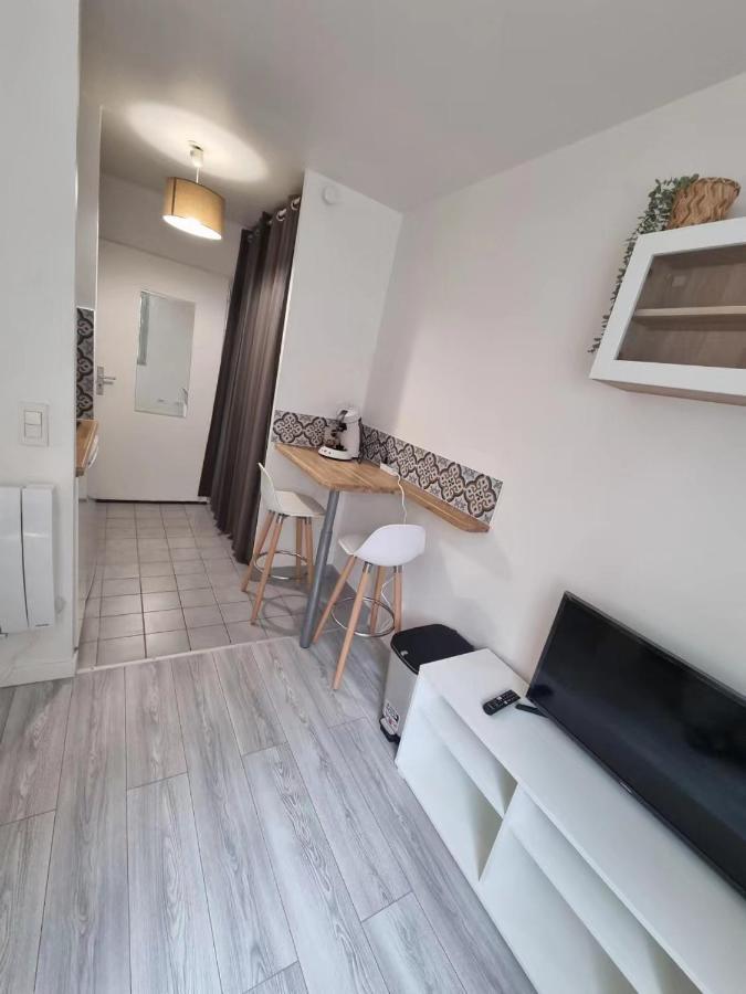 Petit Appartement Cosy Chaville Exterior foto